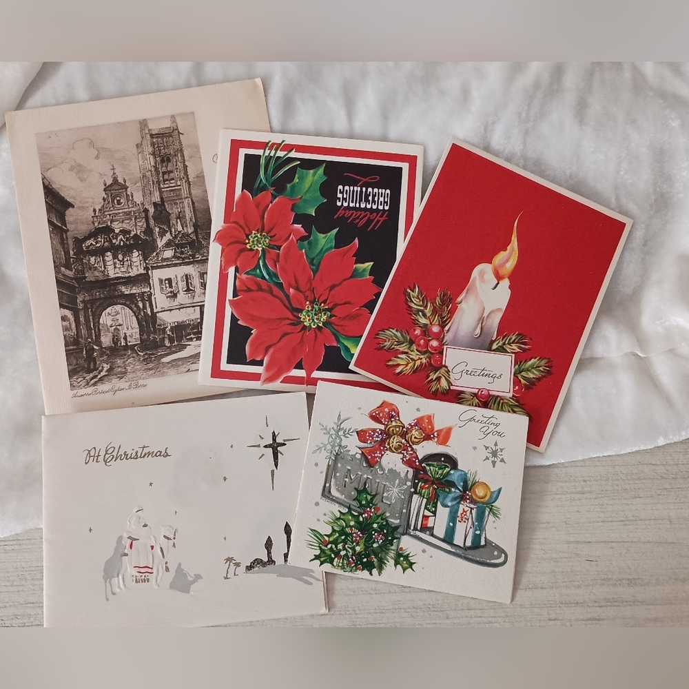 Clearance! 32 Vintage Christmas Greeting Cards Collection - Picture 3 of 3